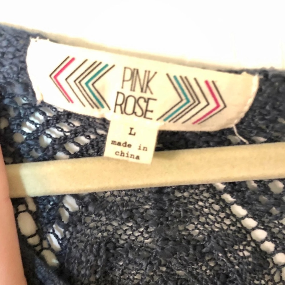 Pink Rose sweater - Picture 4 of 5